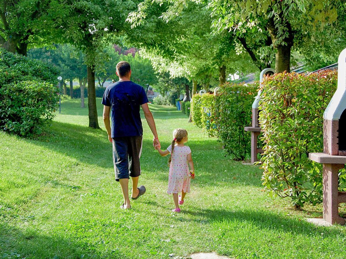 Portofelice Camping Village Эраклея-Маре Экстерьер фото